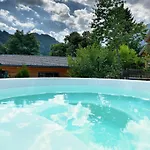 Almdorf Im Winkl - Blockhuettendorf In Grobming
