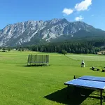 Almdorf Im Winkl - Blockhuettendorf In 샬레 그뢰브밍