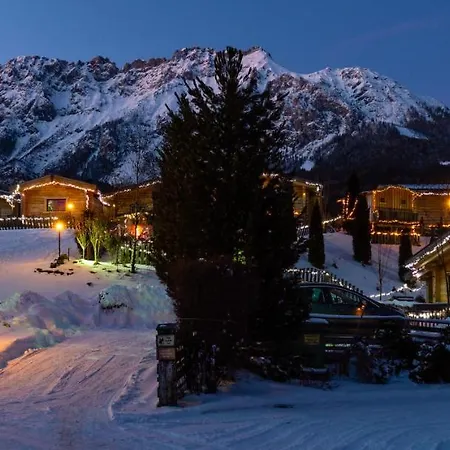 Almdorf Im Winkl - Blockhuettendorf In