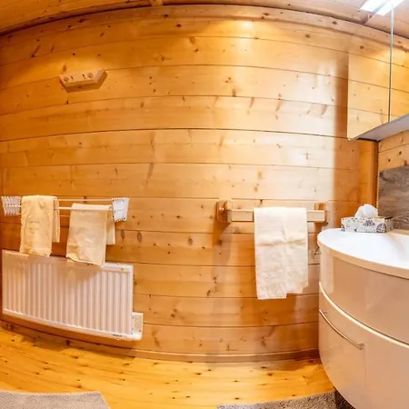 Chalet Almdorf Im Winkl - Blockhüttendorf In