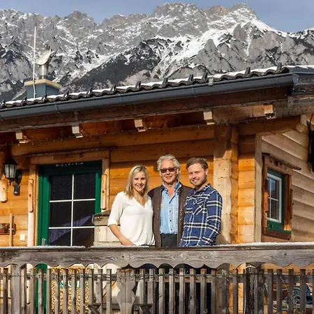 Almdorf Im Winkl - Blockhuettendorf In * グレーブミング