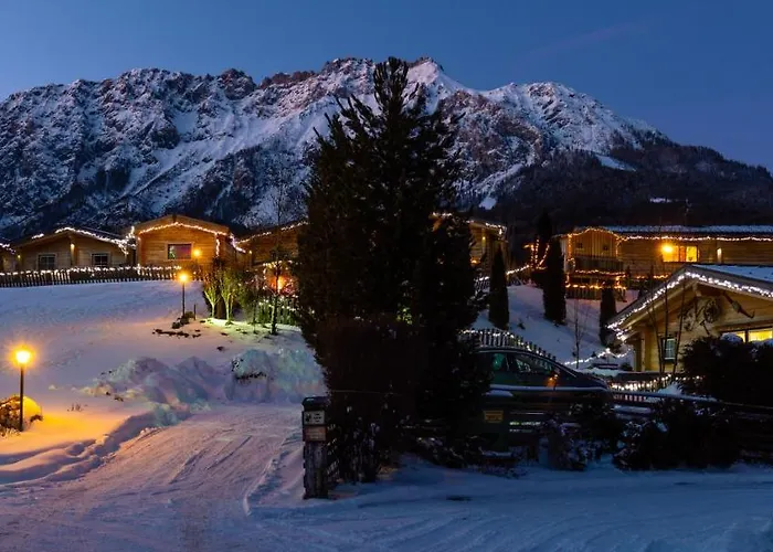 Almdorf Im Winkl - Blockhuettendorf In Groebming