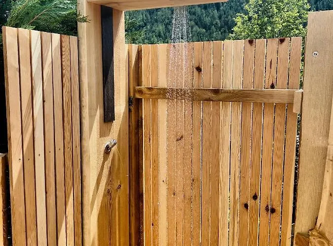 Almdorf Im Winkl - Blockhuettendorf In Groebming Grobming