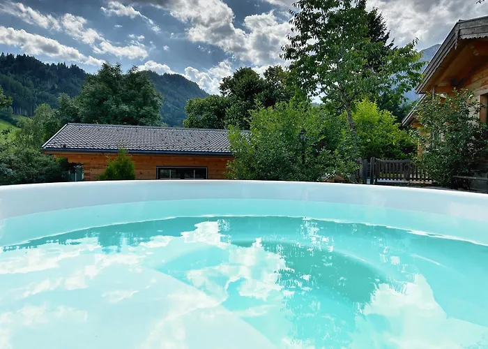 Almdorf Im Winkl - Blockhuettendorf In Groebming Grobming